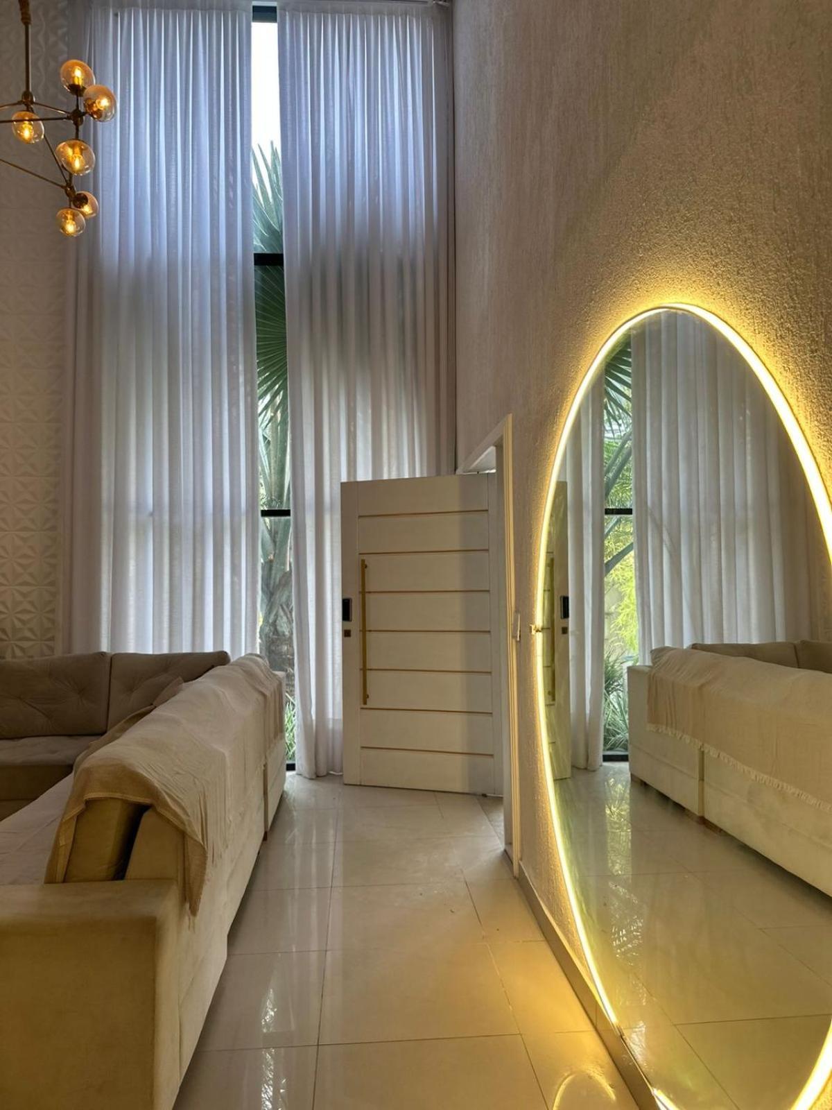 Casa Com Piscina De Luxo Com Piscina 4 Quartos